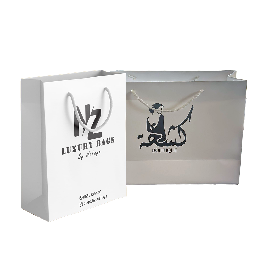 שקית קרטון לבנה בהדפסת צבע שחור